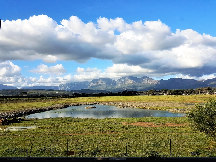 2 Bedroom Property for Sale in Fairview Golf Estate Western Cape